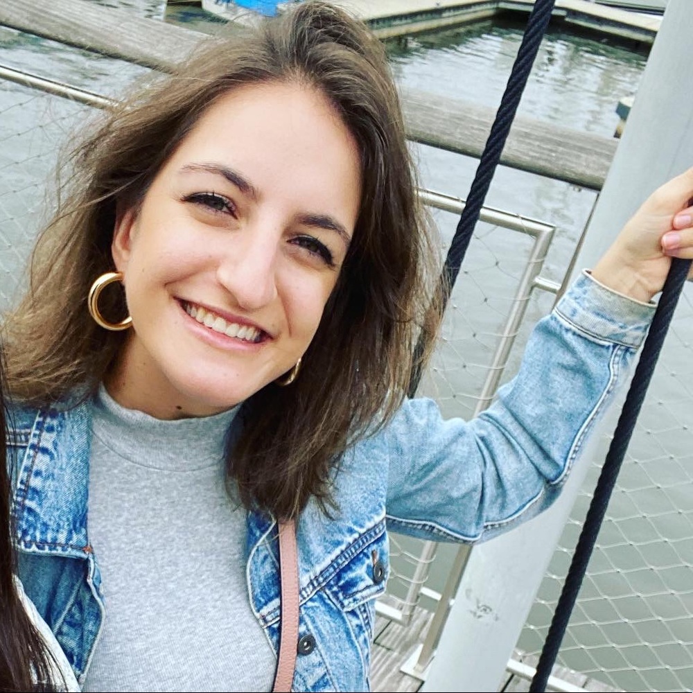 Meet your Posher, Gina